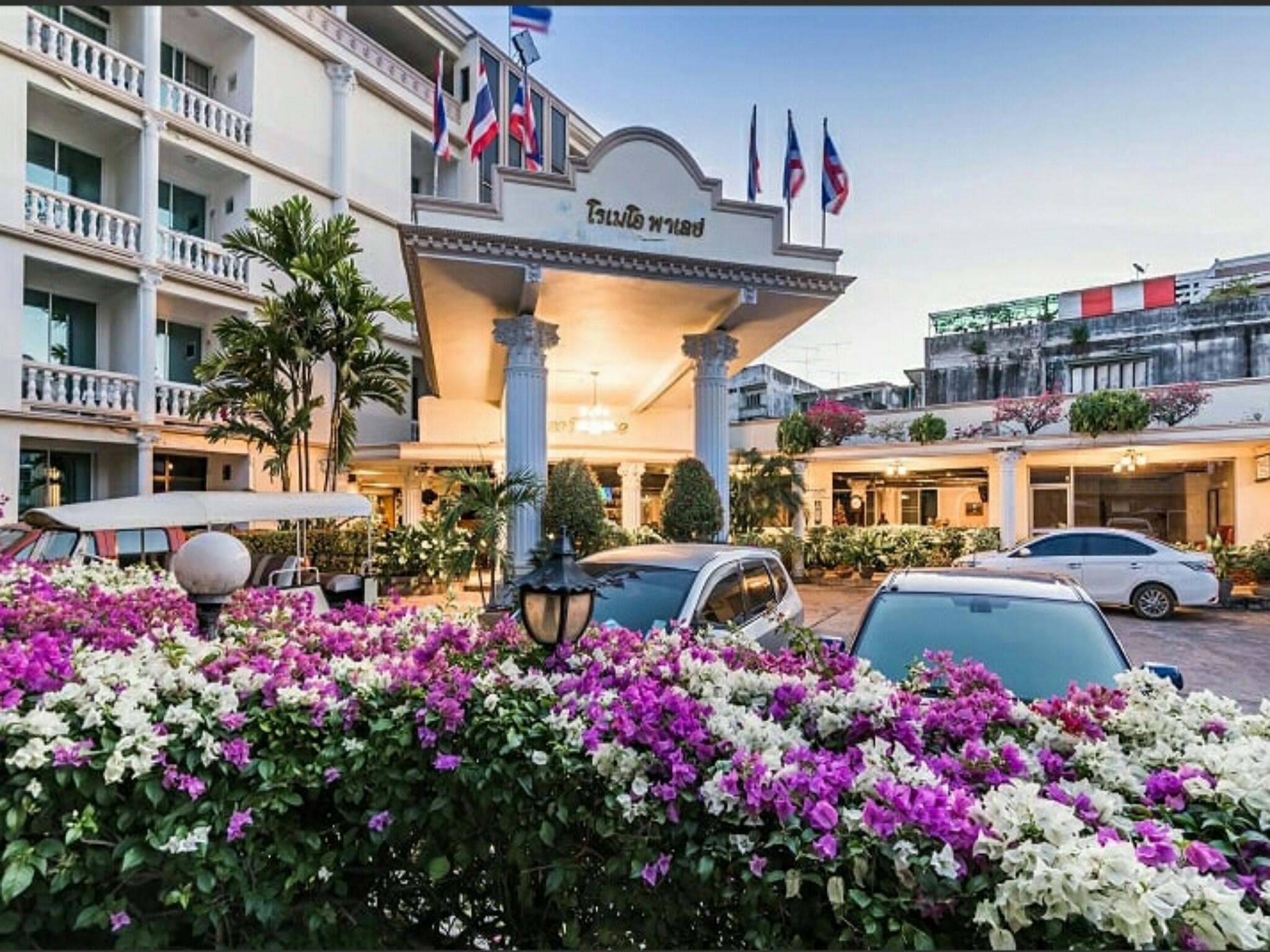 Hotel Romeo Palace Pattaya Buitenkant foto